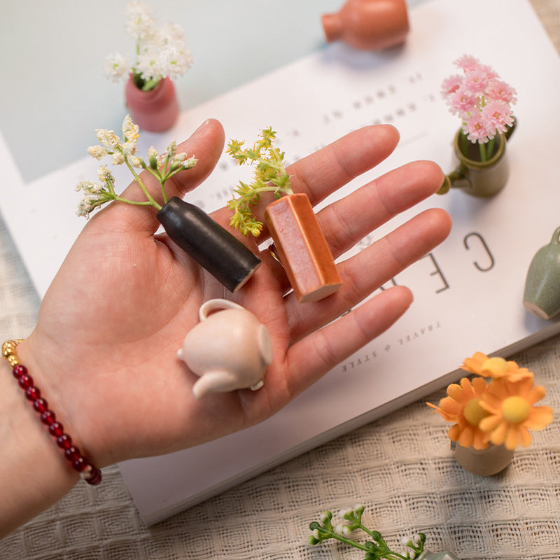 Mini Ceramic Vase Refrigerator Magnetic Decoration